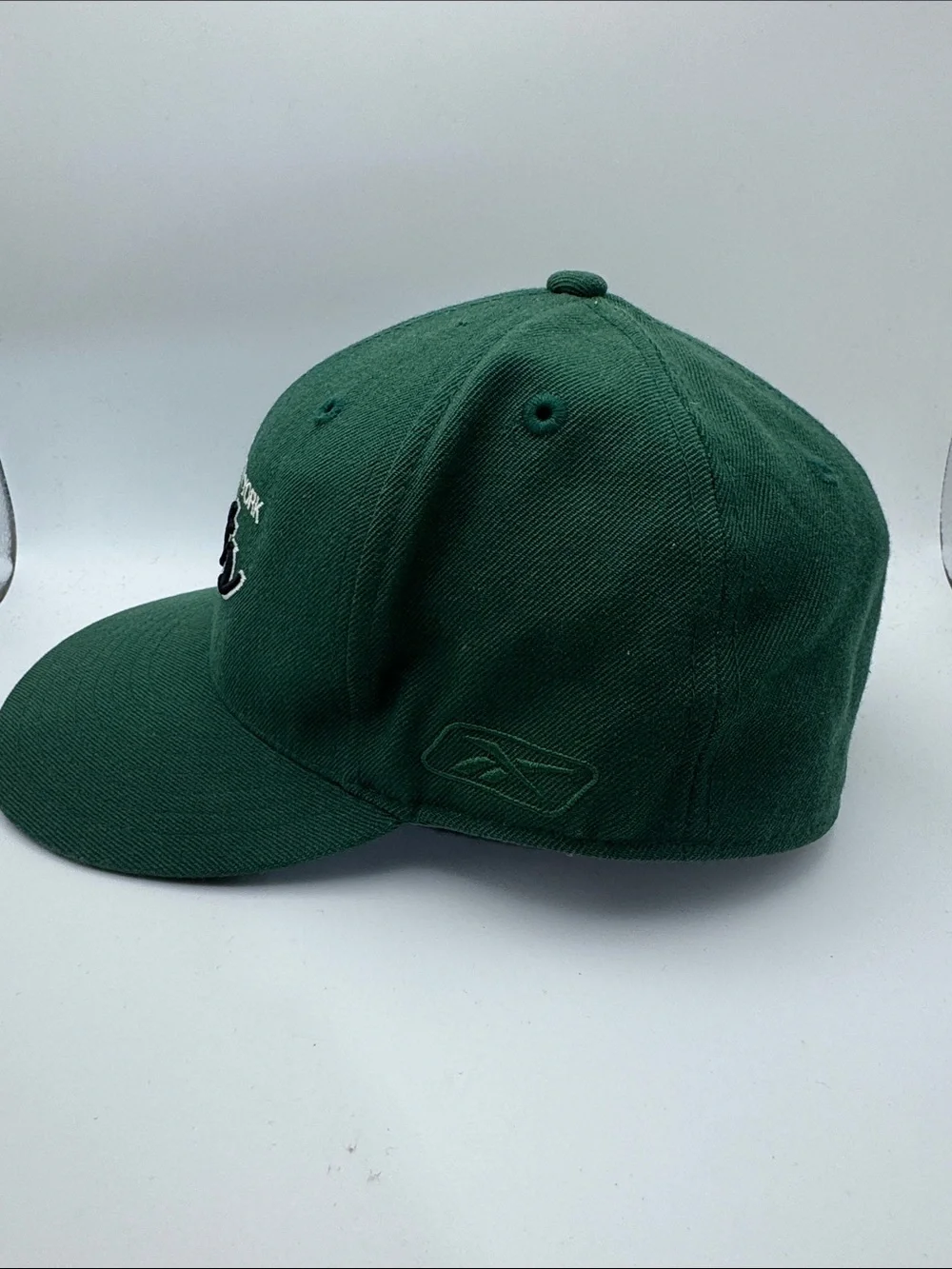 New York Jets Hat Reebok NFL Team Apparel Script Green Fitted Cap Hat Size 7 1/4
